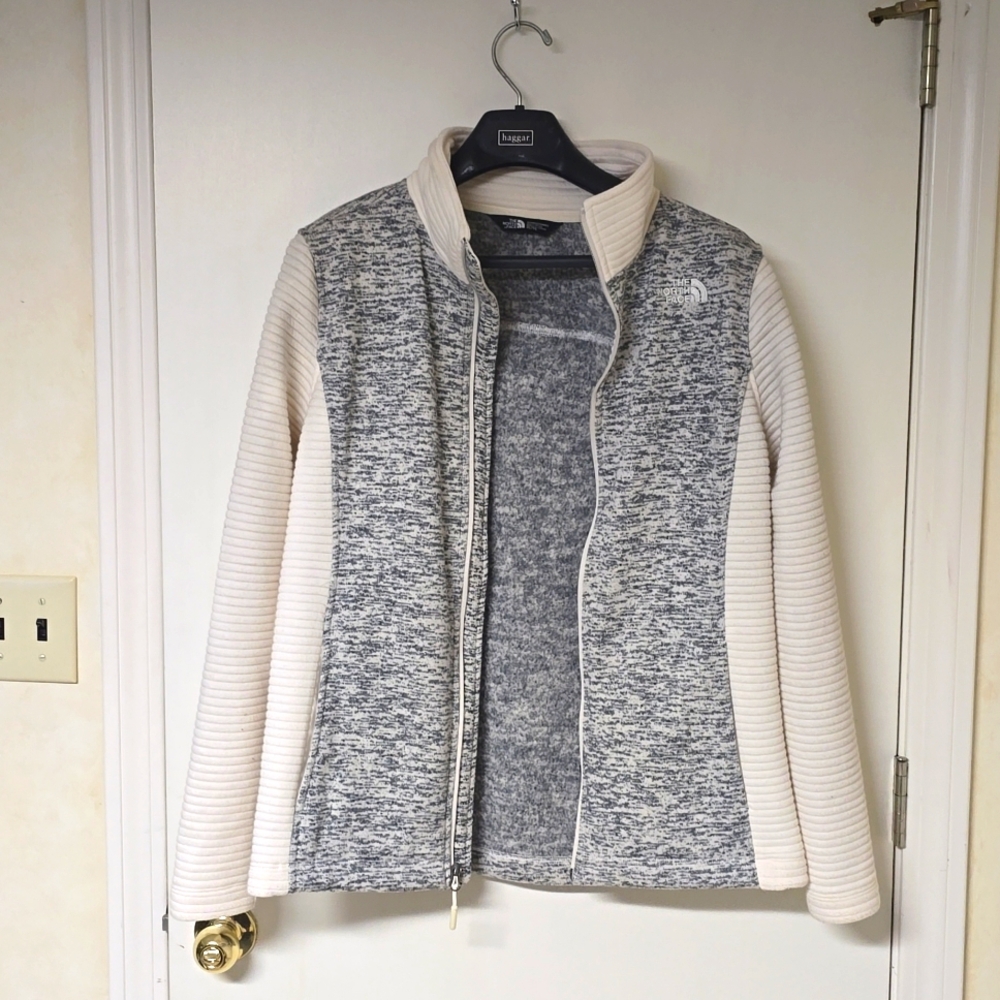 Women's XL North face Jacket.